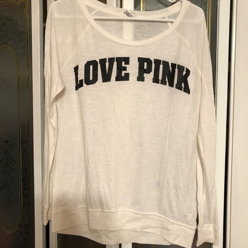 White long sleeve VS PINK